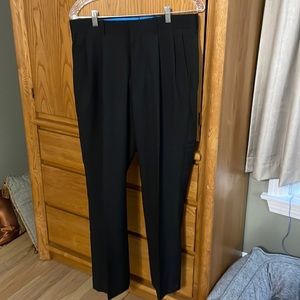 Men's black dress pants. Axist 30 x 30